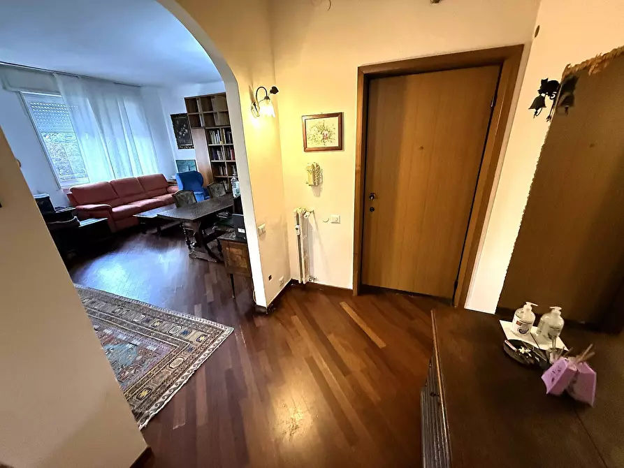 Immagine 4 di Appartamento in vendita  53 a Trezzano Sul Naviglio