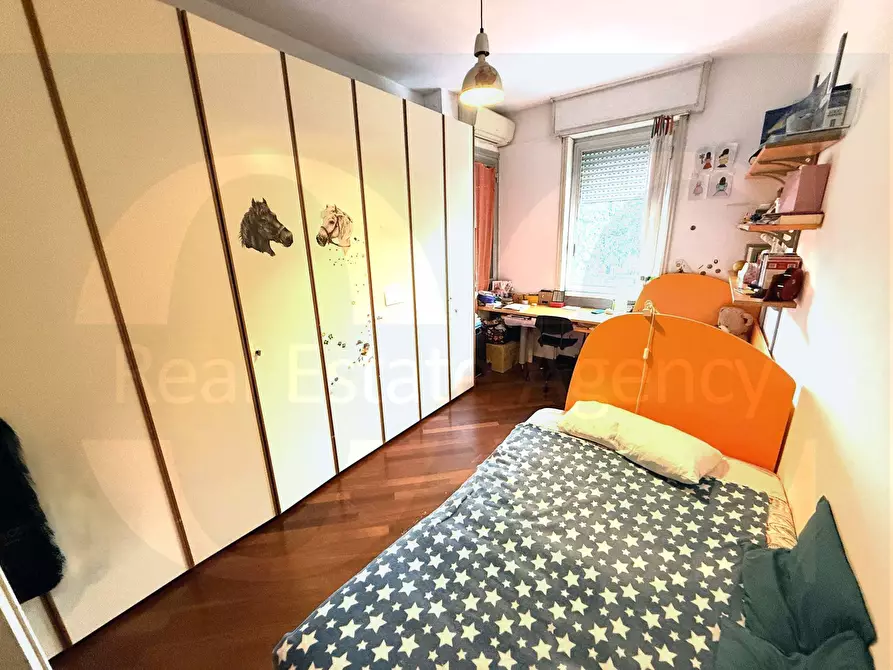 Immagine 16 di Appartamento in vendita  53 a Trezzano Sul Naviglio