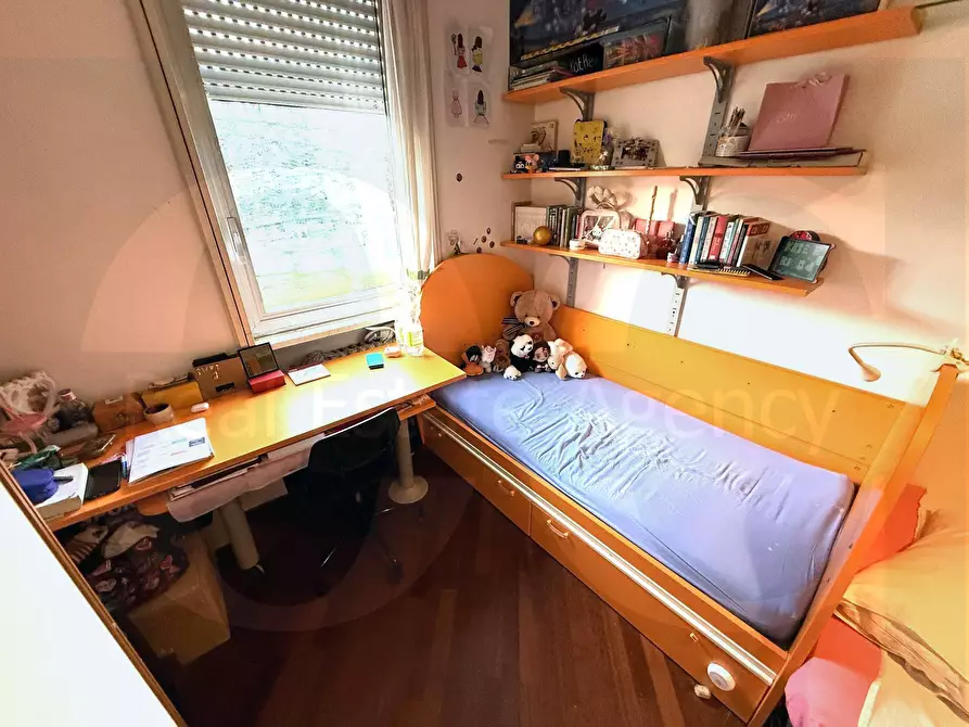 Immagine 17 di Appartamento in vendita  53 a Trezzano Sul Naviglio