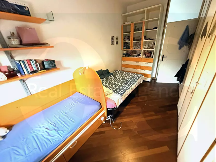 Immagine 20 di Appartamento in vendita  53 a Trezzano Sul Naviglio