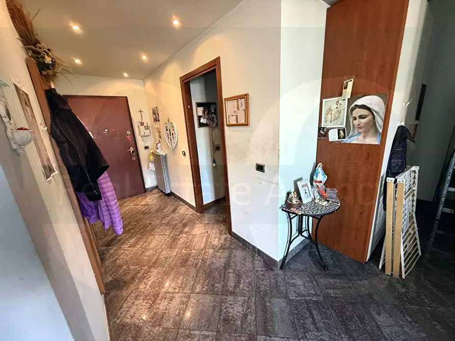 Immagine 6 di Appartamento in vendita  34 a Trezzano Sul Naviglio