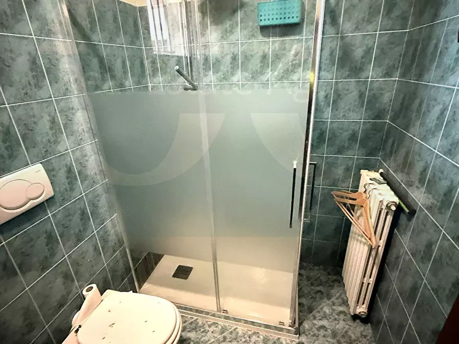 Immagine 11 di Appartamento in vendita  34 a Trezzano Sul Naviglio