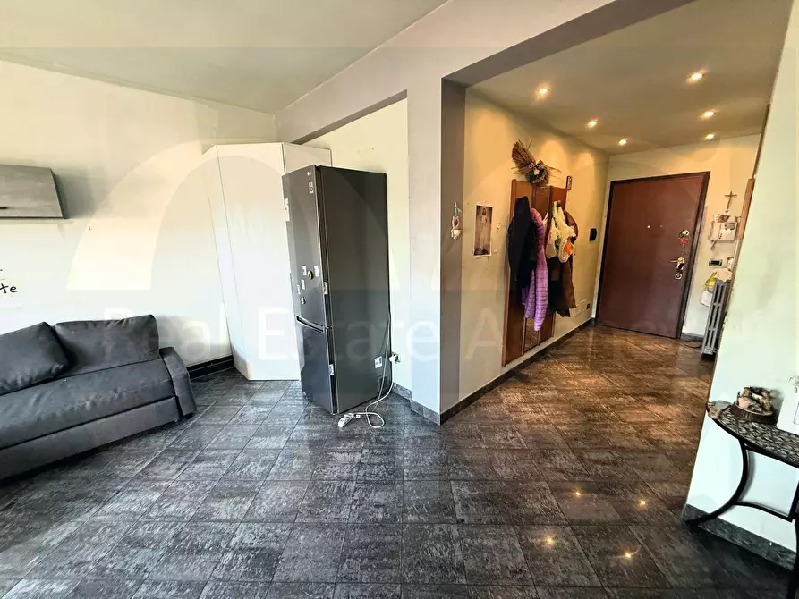 Immagine 12 di Appartamento in vendita  34 a Trezzano Sul Naviglio