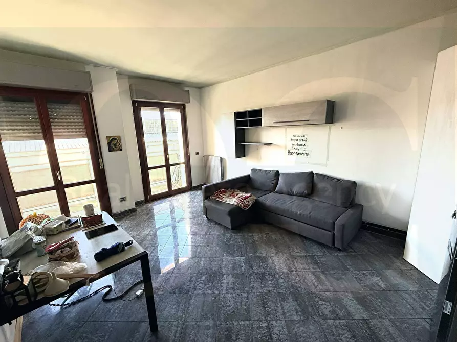 Immagine 14 di Appartamento in vendita  34 a Trezzano Sul Naviglio