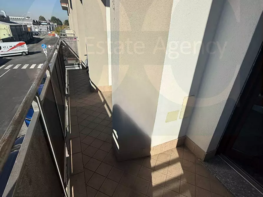 Immagine 23 di Appartamento in vendita  34 a Trezzano Sul Naviglio