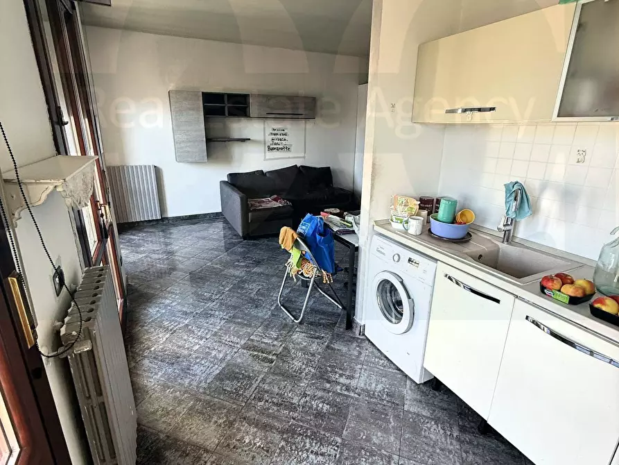 Immagine 21 di Appartamento in vendita  34 a Trezzano Sul Naviglio