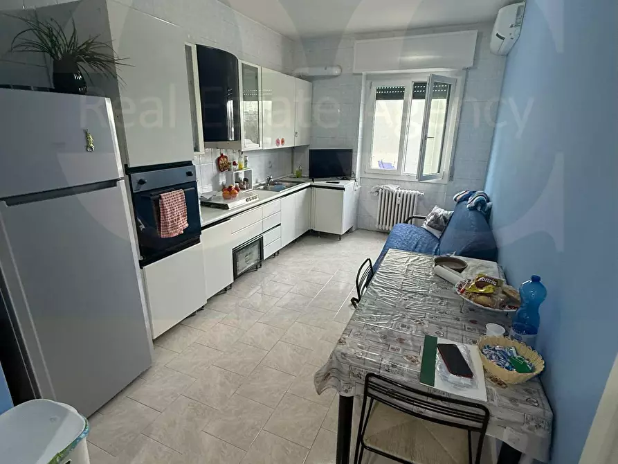 Immagine 4 di Appartamento in vendita  4 a Milano