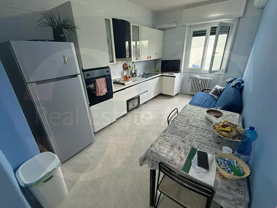 Immagine 5 di Appartamento in vendita  4 a Milano