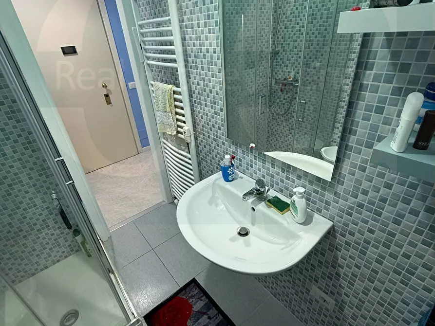 Immagine 13 di Appartamento in vendita  4 a Milano