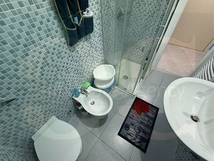 Immagine 14 di Appartamento in vendita  4 a Milano