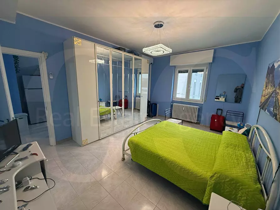 Immagine 18 di Appartamento in vendita  4 a Milano