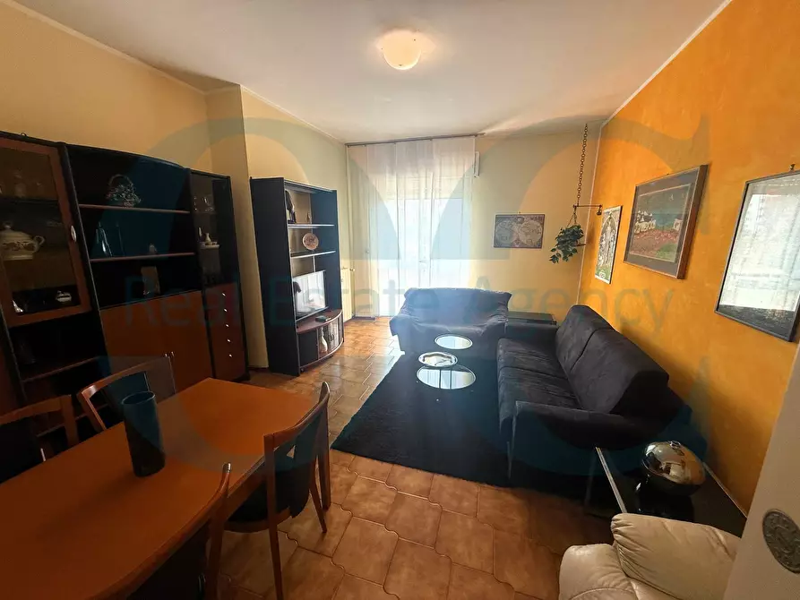 Immagine 4 di Appartamento in affitto  50 a Trezzano Sul Naviglio