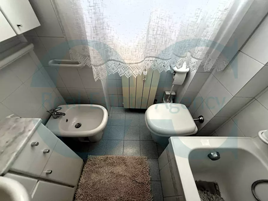 Immagine 17 di Appartamento in affitto  50 a Trezzano Sul Naviglio