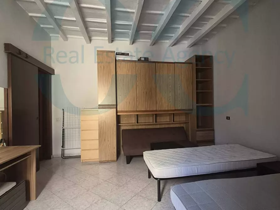 Immagine 2 di Appartamento in affitto  13 a Milano