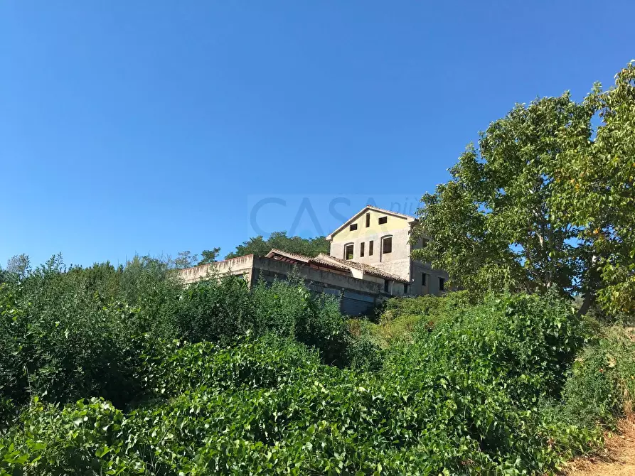 Immagine 2 di Rustico / casale in vendita  in Contrada madonna delle piane a Acquaviva Picena