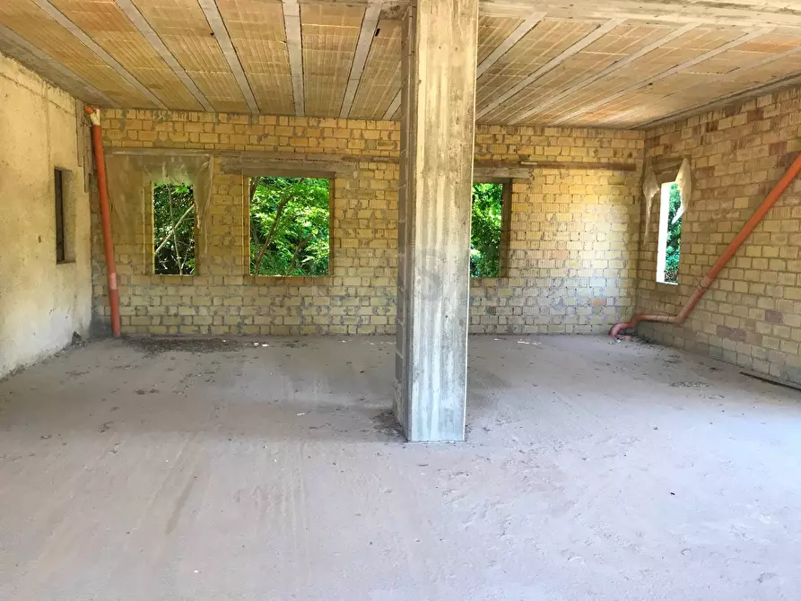 Immagine 10 di Rustico / casale in vendita  in Contrada madonna delle piane a Acquaviva Picena