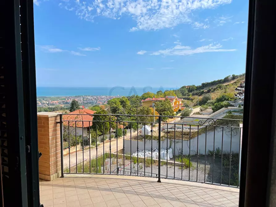 Immagine 4 di Appartamento in vendita  in Contrada San Martino a Colonnella