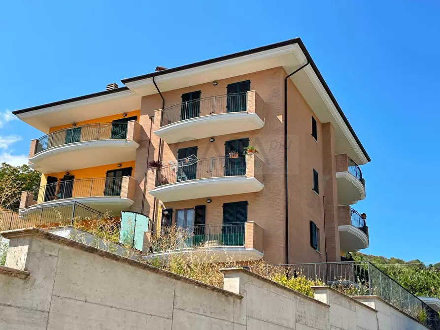 Immagine 12 di Appartamento in vendita  in Contrada San Martino a Colonnella