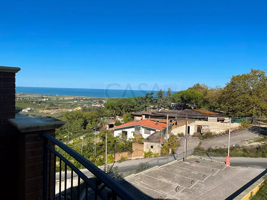 Immagine 1 di Appartamento in vendita  in Contrada san Martino a Colonnella