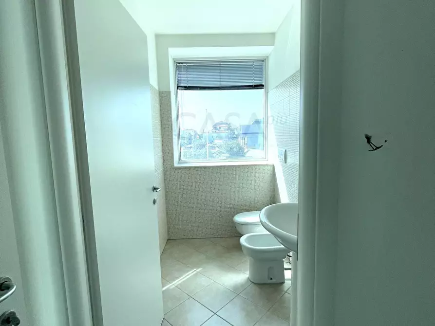 Immagine 7 di Appartamento in vendita  in Via Gabrielli a San Benedetto Del Tronto