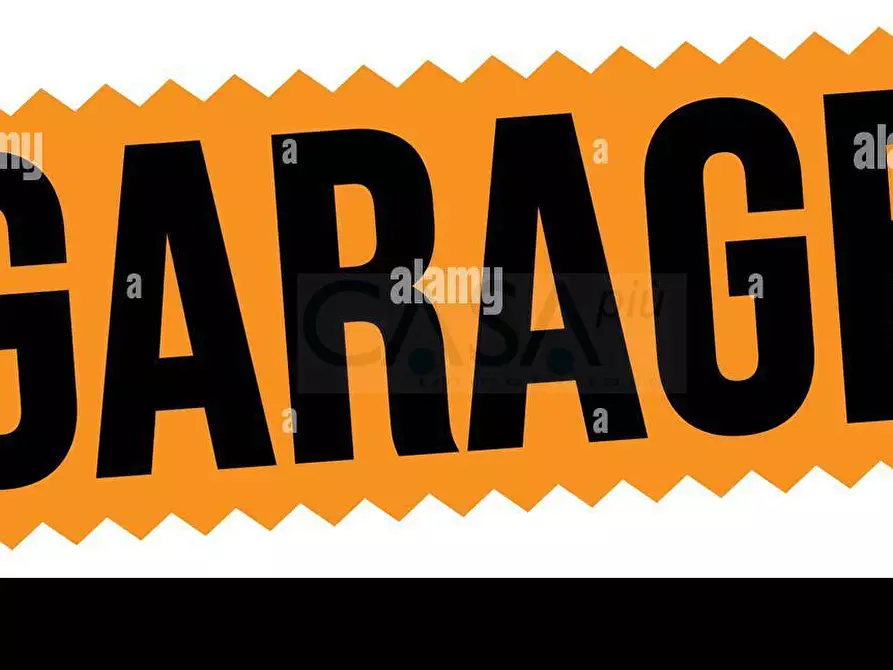 Immagine 2 di Box auto in vendita  in Via Marsala 40 a San Benedetto Del Tronto