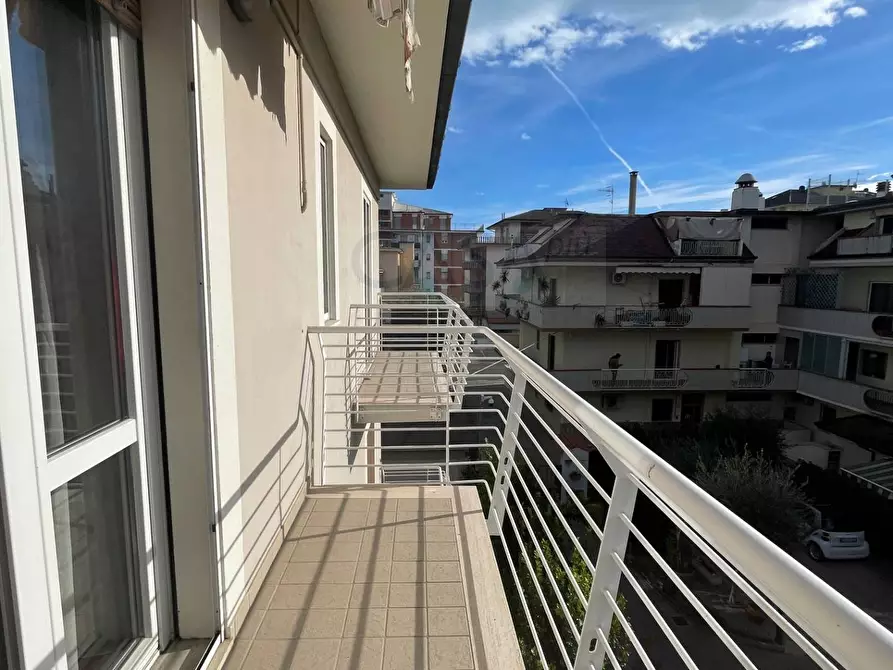 Immagine 13 di Appartamento in affitto  in Via del Mare 182 a San Benedetto Del Tronto