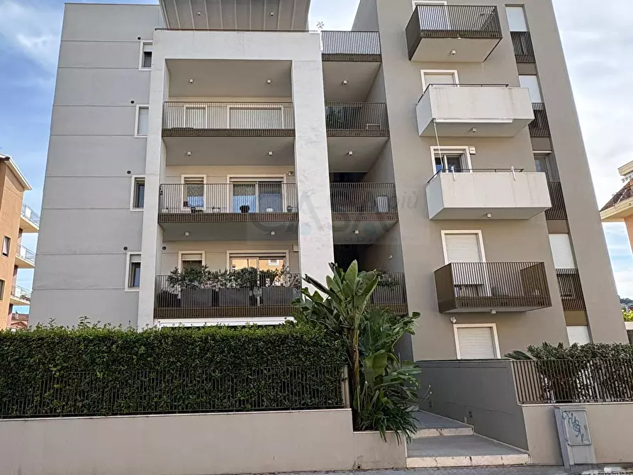 Immagine 21 di Appartamento in vendita  in Via Marsala 40 a San Benedetto Del Tronto