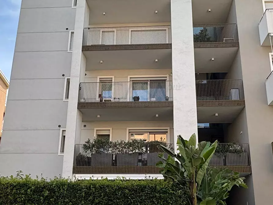 Immagine 23 di Appartamento in vendita  in Via Marsala 40 a San Benedetto Del Tronto