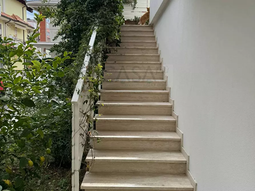 Immagine 14 di Appartamento in vendita  in Via etruria a Alba Adriatica
