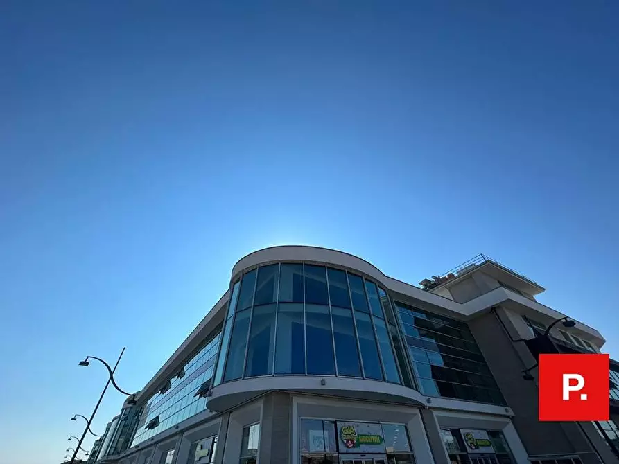 Immagine 2 di Ufficio in affitto  in via Nazionale appia a Curti