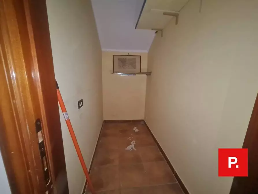 Immagine 13 di Appartamento in affitto  in viale Carlo III a San Nicola La Strada