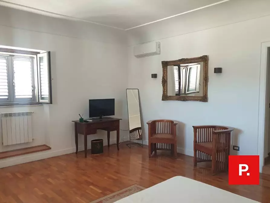Immagine 5 di Appartamento in vendita  in Via Mazzini a Caserta