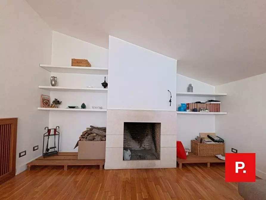 Immagine 21 di Appartamento in vendita  in Via Mazzini a Caserta