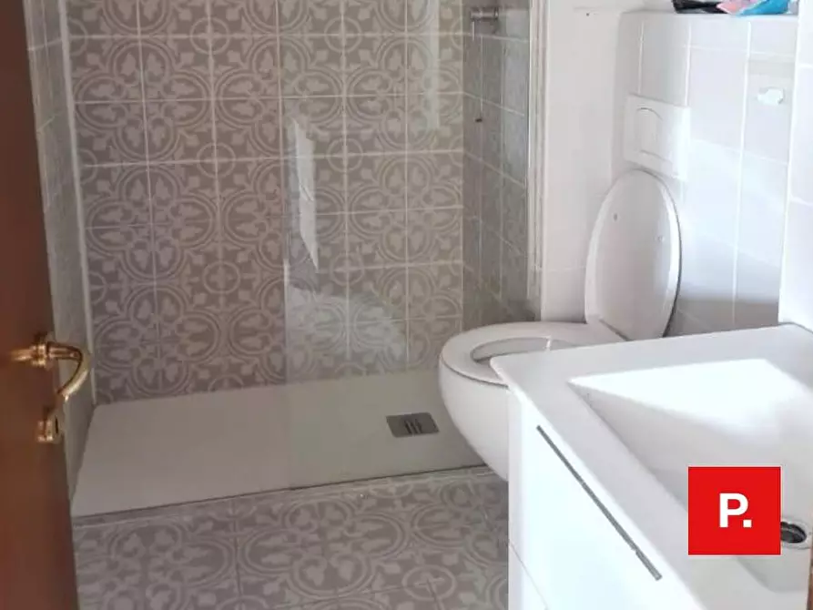 Immagine 10 di Appartamento in vendita  in via Padova a Milano