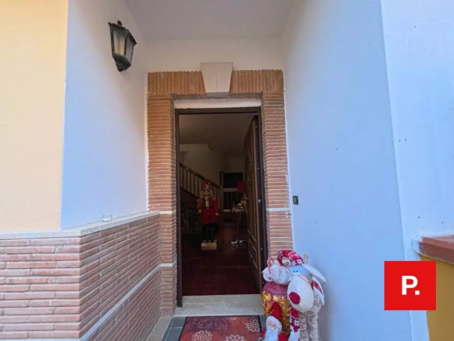 Immagine 43 di Villetta a schiera in vendita  a Caserta