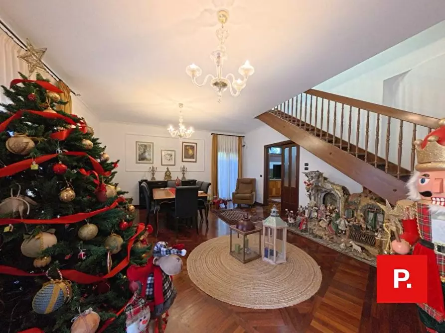 Immagine 3 di Villetta a schiera in vendita  a Caserta