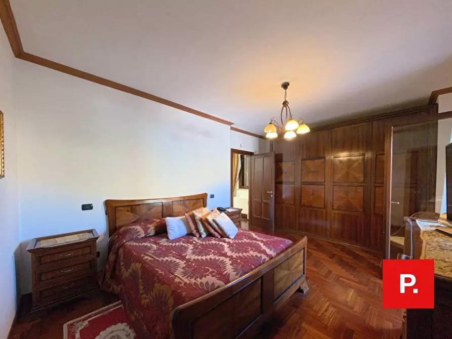 Immagine 22 di Villetta a schiera in vendita  a Caserta