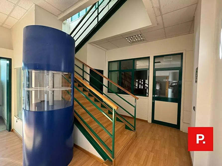 Immagine 8 di Ufficio in affitto  in VIA APPIA KM 197.300 SNC a Camigliano