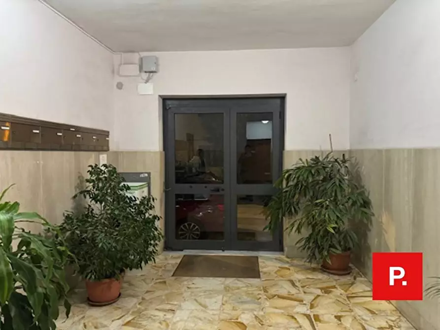 Immagine 12 di Ufficio in affitto  in via marchesiello a Caserta