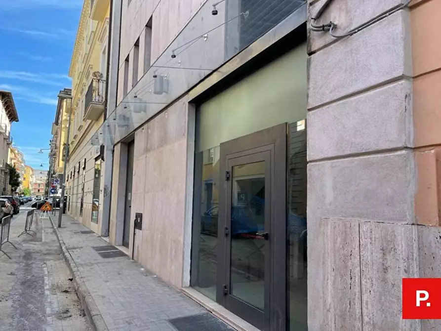 Immagine 28 di Ufficio in affitto  in via Daniele a Caserta