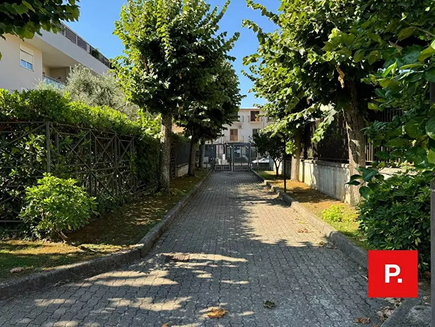 Immagine 15 di Appartamento in affitto  in Via Campania - Tredici 1 a Caserta