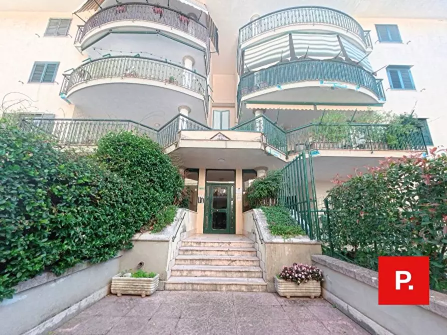 Immagine 4 di Appartamento in vendita  in VIA G.M AGNESI 15 a Caserta