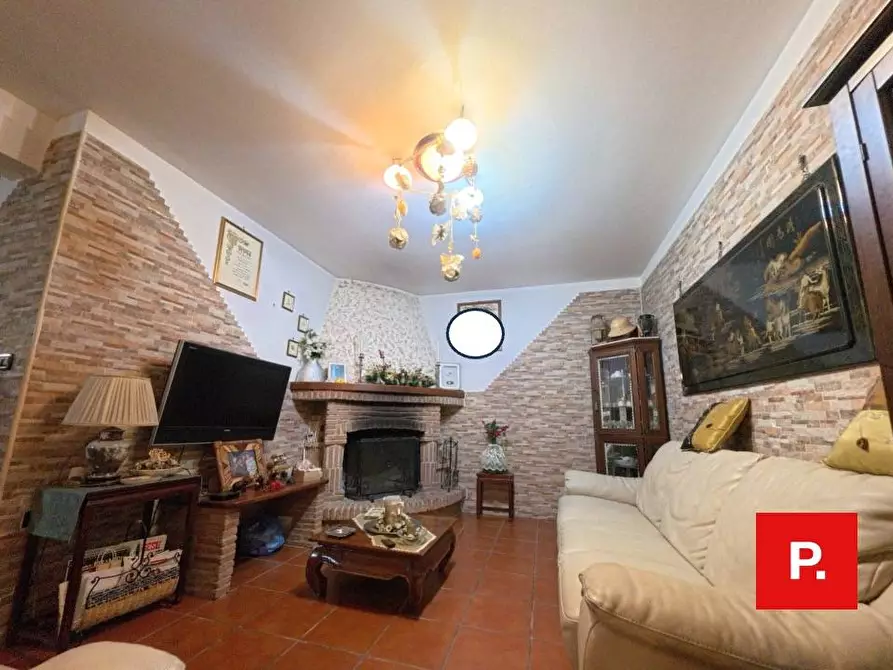 Immagine 35 di Appartamento in vendita  in VIA G.M AGNESI 15 a Caserta