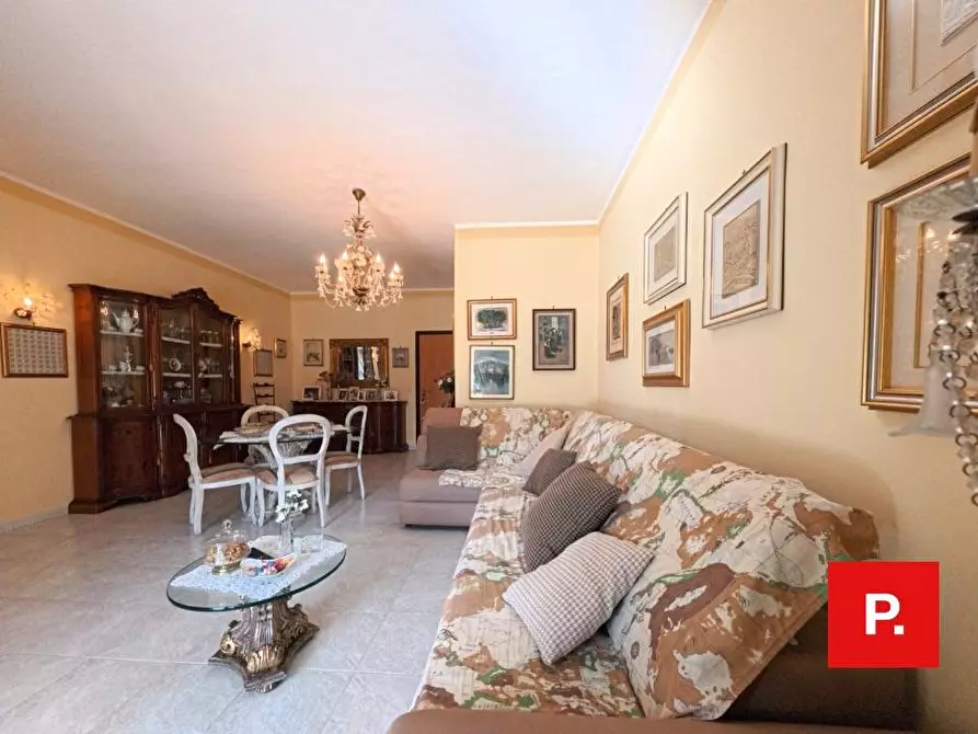 Immagine 9 di Appartamento in vendita  in VIA G.M AGNESI 15 a Caserta