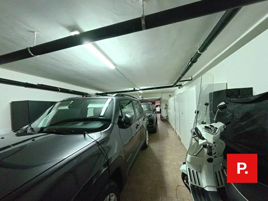 Immagine 44 di Appartamento in vendita  a Caserta