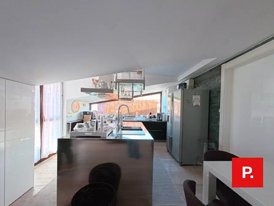 Immagine 29 di Appartamento in vendita  a Caserta