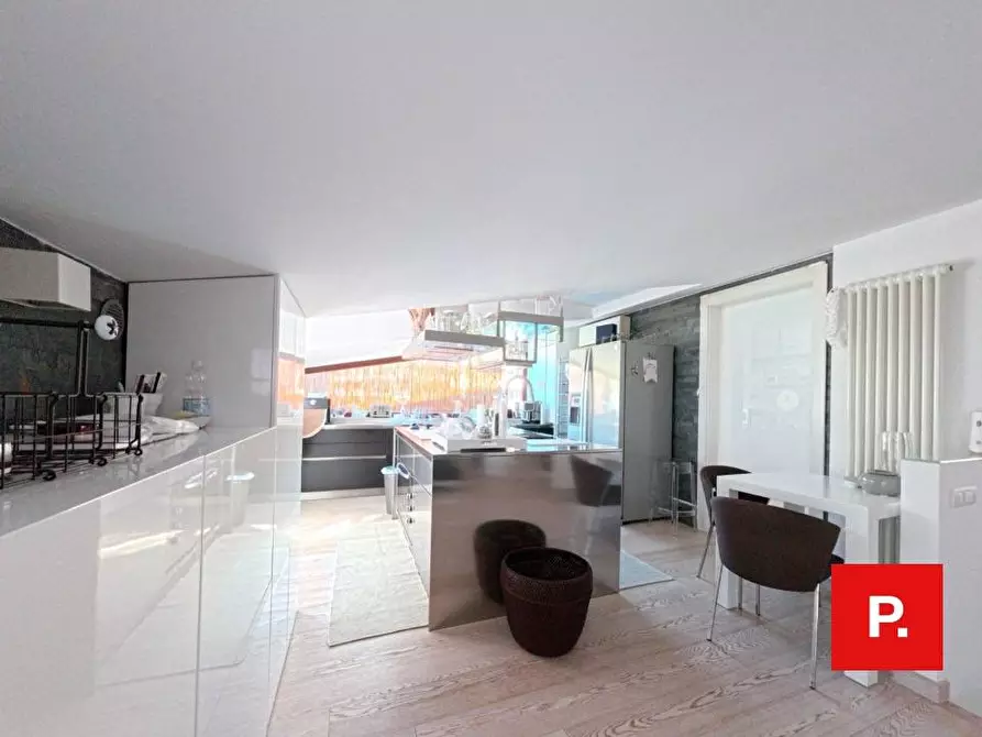 Immagine 27 di Appartamento in vendita  a Caserta