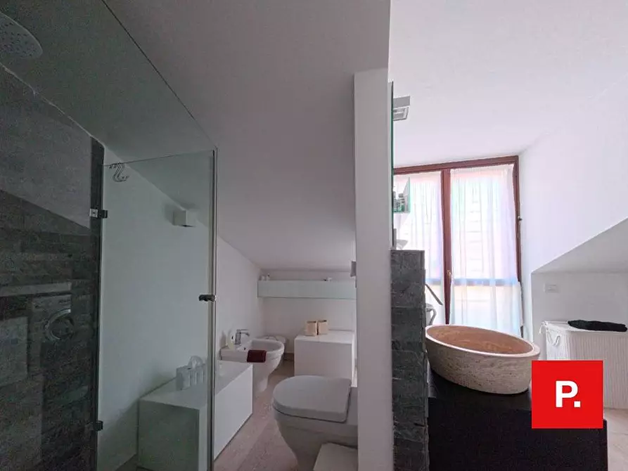 Immagine 34 di Appartamento in vendita  a Caserta