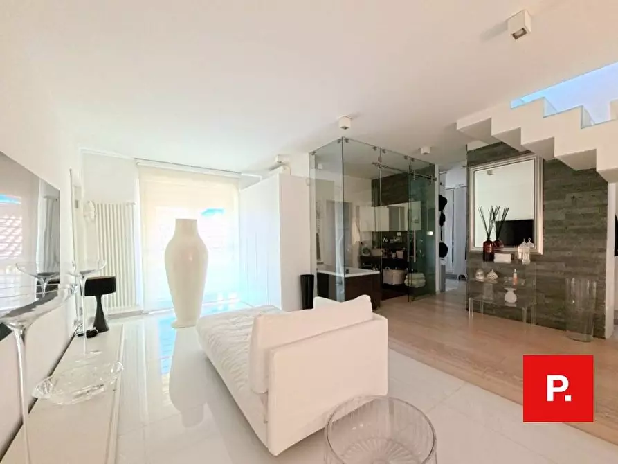 Immagine 4 di Appartamento in vendita  a Caserta