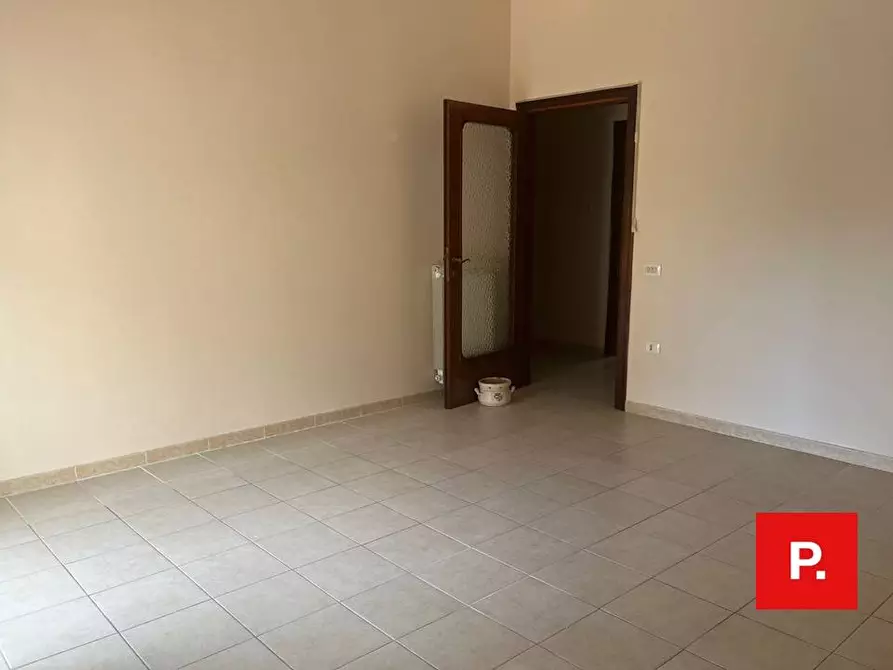 Immagine 19 di Appartamento in affitto  in via ferrarecce 197 a Caserta